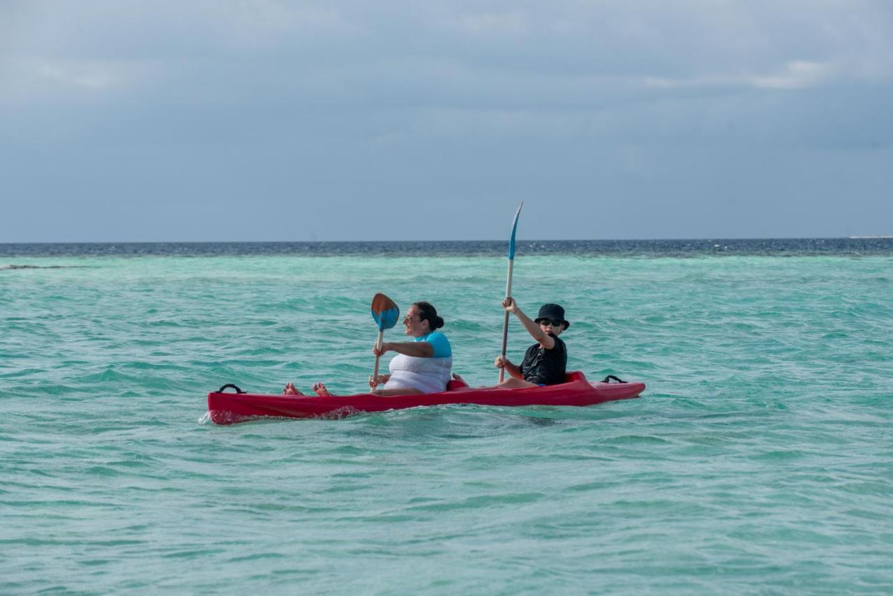 Ocean Lilly Inn Hangnaameedhoo Zewnętrze zdjęcie